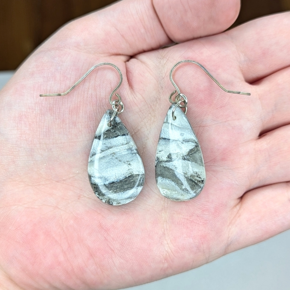 Raindrop Black And White Marble Earrings - Picture 9 of 10